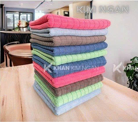 Khăn lau bếp thấm hút dầu mỡ, có móc treo tiện dụng